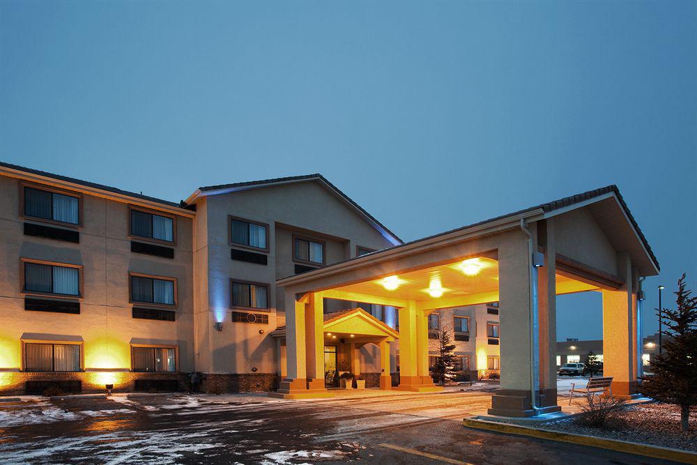 Holiday Inn Express & Suites Alamosa By Ihg Екстериор снимка