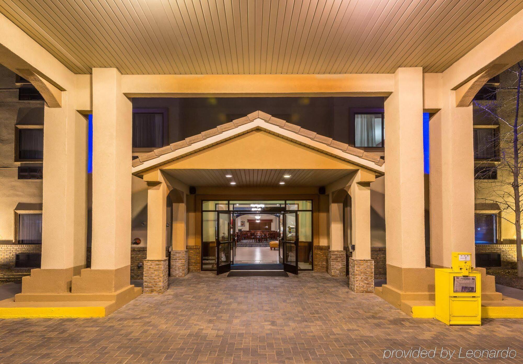 Holiday Inn Express & Suites Alamosa By Ihg Екстериор снимка