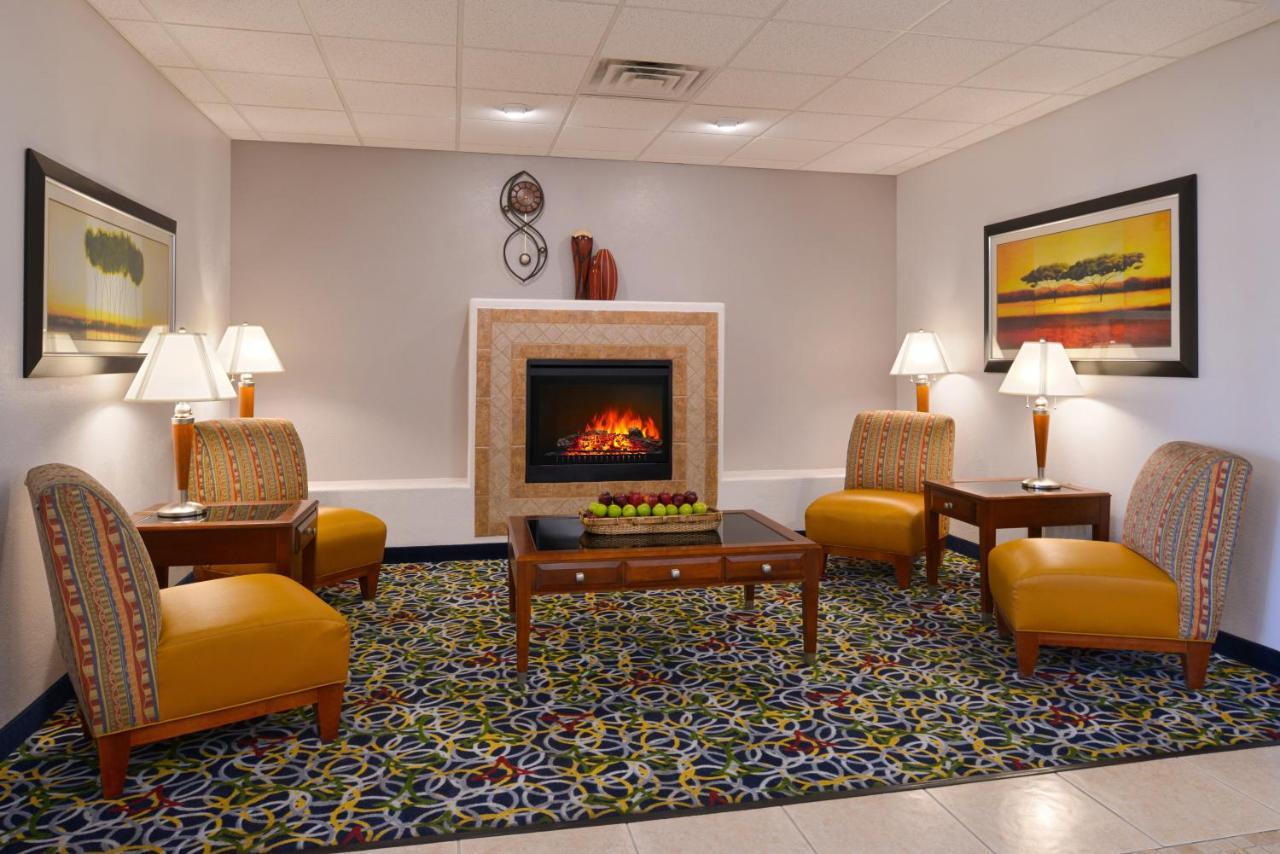 Holiday Inn Express & Suites Alamosa By Ihg Екстериор снимка