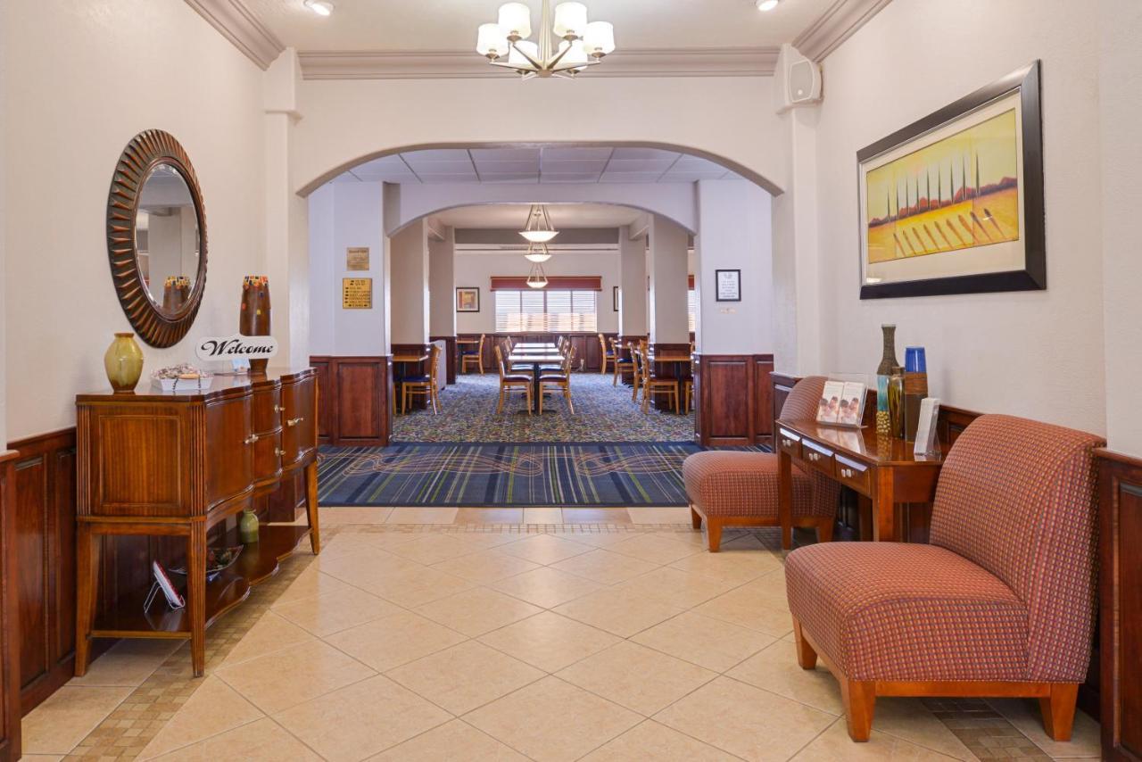 Holiday Inn Express & Suites Alamosa By Ihg Екстериор снимка